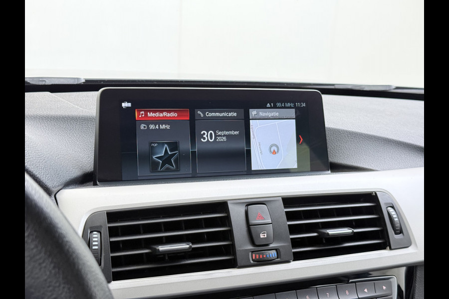BMW 3-serie 320i 184PK AUT-8 Trekhaak Navi-Pro Ecc Cruise Control Executive Led Lmv 18" I-Drive Regen-Lichtsensor Isofix 1.800KG Trekgewicht Origineel Nederlandse Auto