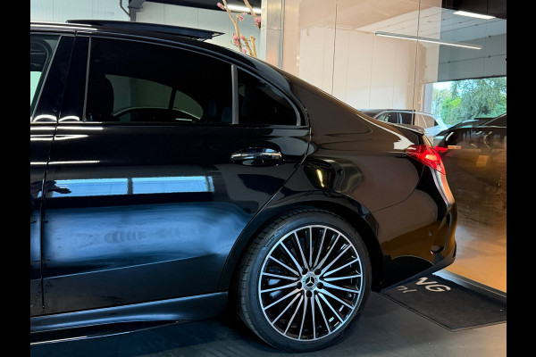 Mercedes-Benz C-Klasse 180 AMG Night Pano Memory 360Cam. Distr.