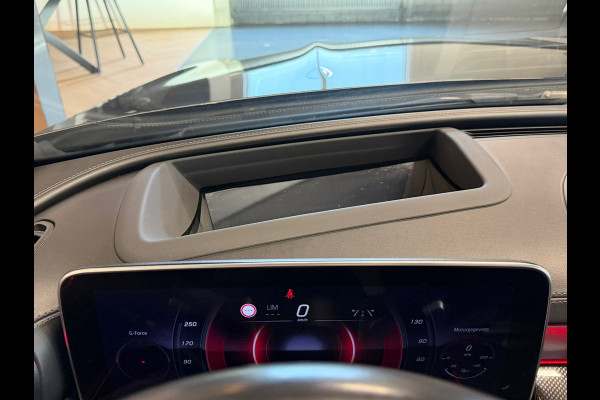 Mercedes-Benz C-Klasse 180 AMG Night Pano Memory 360Cam. Distr.