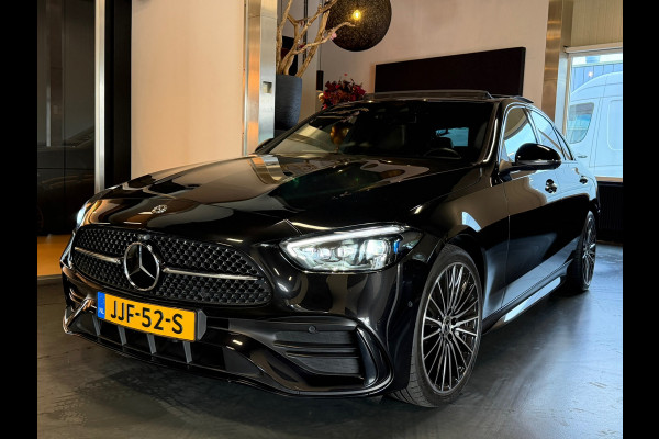 Mercedes-Benz C-Klasse 180 AMG Night Pano Memory 360Cam. Distr.