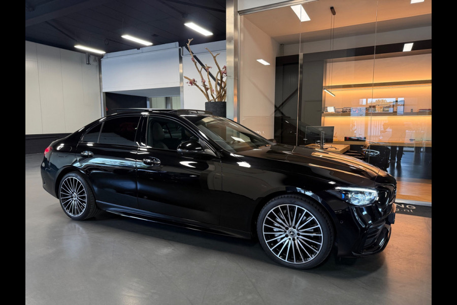 Mercedes-Benz C-Klasse 180 AMG Night Pano Memory 360Cam. Distr.