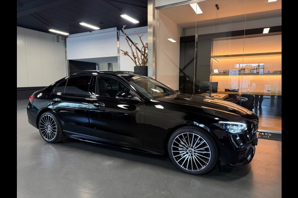 Mercedes-Benz C-Klasse 180 AMG Night Pano Memory 360Cam. Distr.