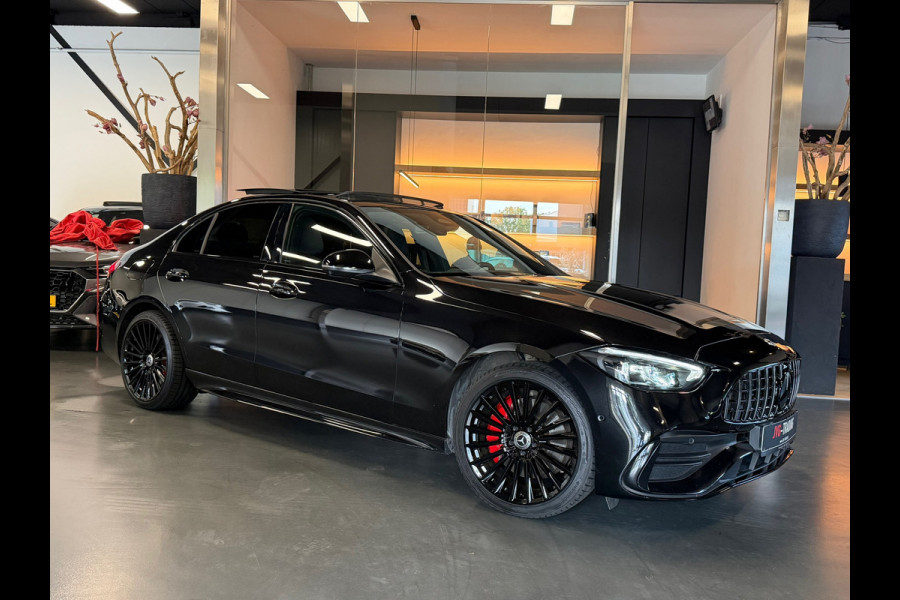 Mercedes-Benz C-Klasse 180 AMG Night Pano Memory 360Cam. Distr.