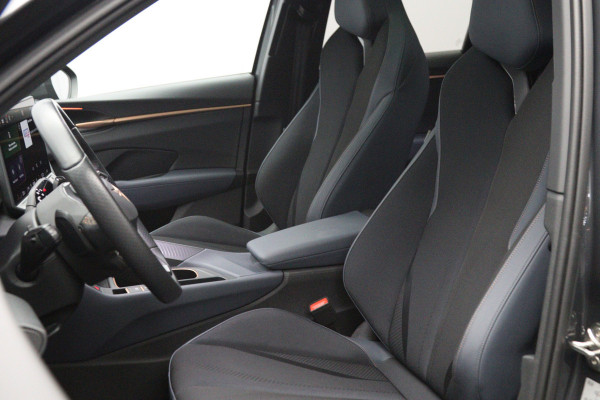CUPRA Terramar 1.5 TSI e-Hybrid VZ 272 PK Performance PHEV, Panoramadak, Carplay, Stuur-Startknop, Camera