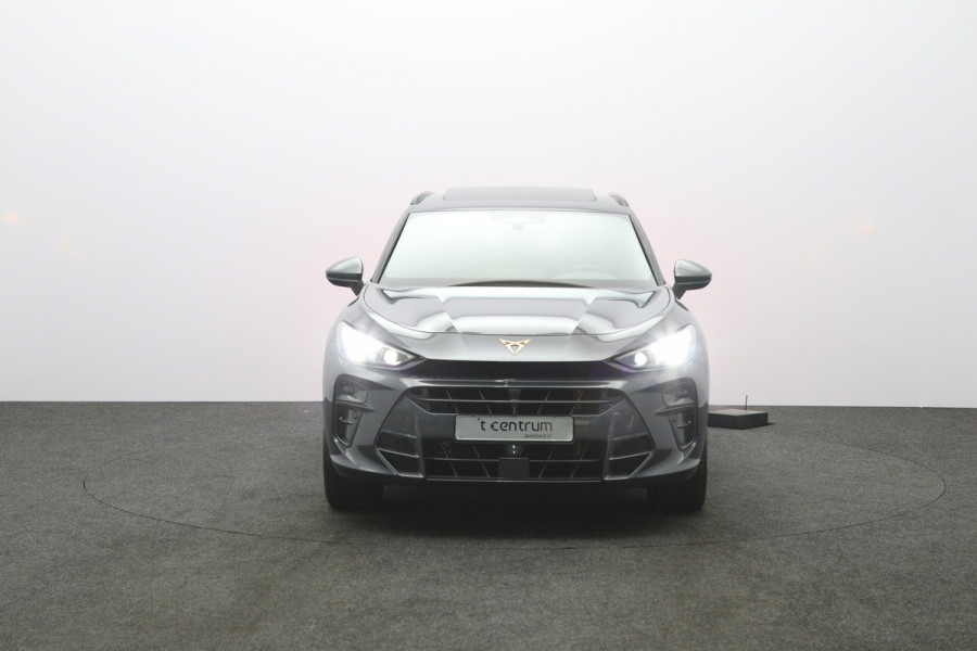 CUPRA Terramar 1.5 TSI e-Hybrid VZ 272 PK Performance PHEV, Panoramadak, Carplay, Stuur-Startknop, Camera