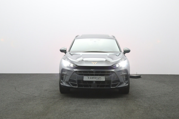 CUPRA Terramar 1.5 TSI e-Hybrid VZ 272 PK Performance PHEV, Panoramadak, Carplay, Stuur-Startknop, Camera