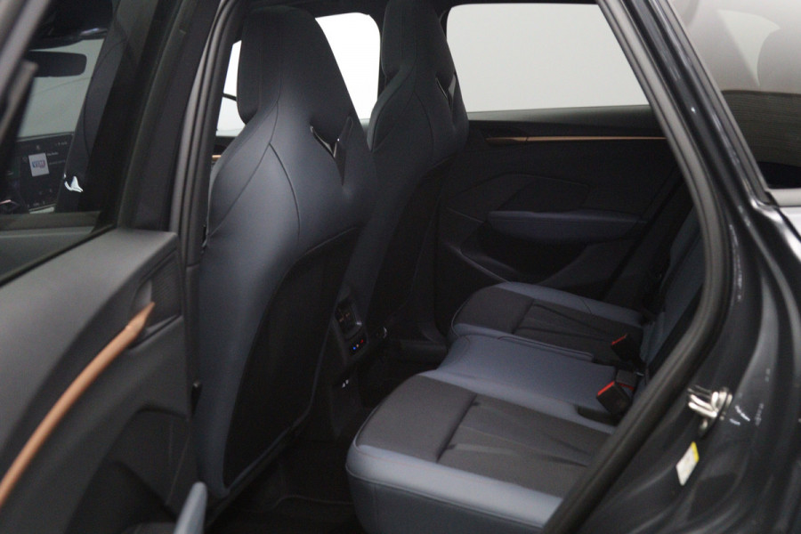 CUPRA Terramar 1.5 TSI e-Hybrid VZ 272 PK Performance PHEV, Panoramadak, Carplay, Stuur-Startknop, Camera