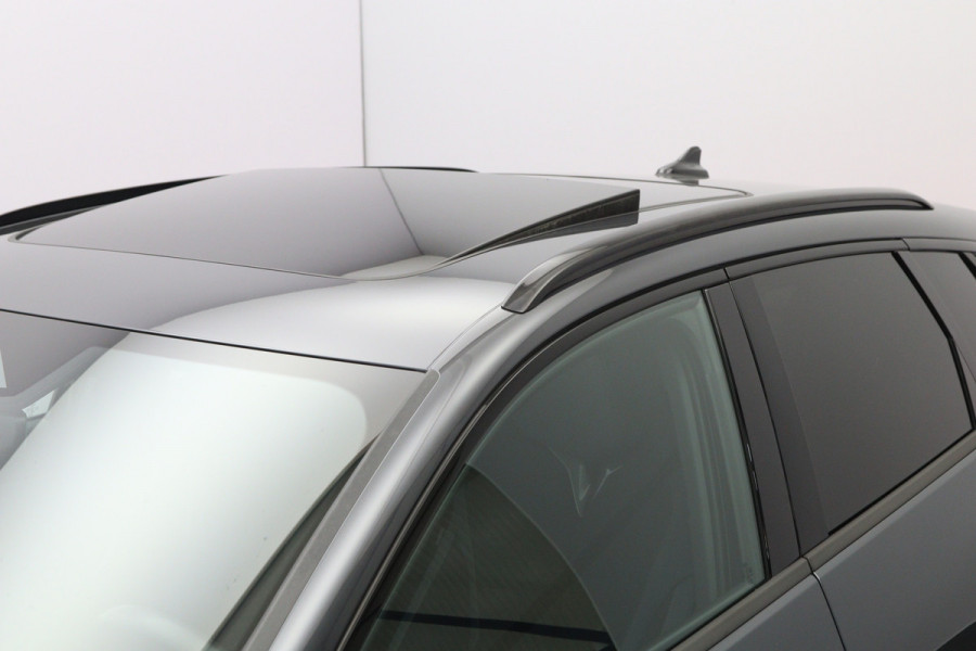 CUPRA Terramar 1.5 TSI e-Hybrid VZ 272 PK Performance PHEV, Panoramadak, Carplay, Stuur-Startknop, Camera