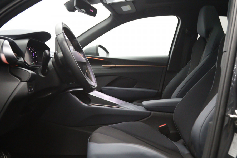 CUPRA Terramar 1.5 TSI e-Hybrid VZ 272 PK Performance PHEV, Panoramadak, Carplay, Stuur-Startknop, Camera