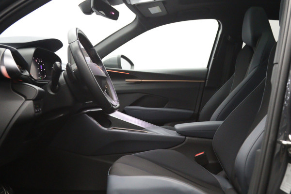 CUPRA Terramar 1.5 TSI e-Hybrid VZ 272 PK Performance PHEV, Panoramadak, Carplay, Stuur-Startknop, Camera