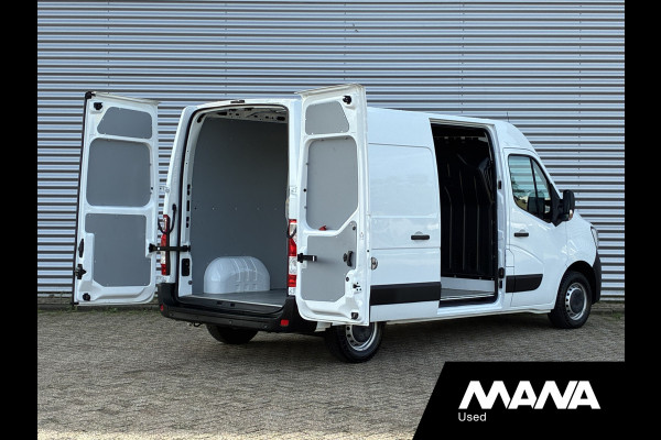 Renault Master T35 2.3 dCi 135 L2H2 Airco Bluetooth Sensoren Radio