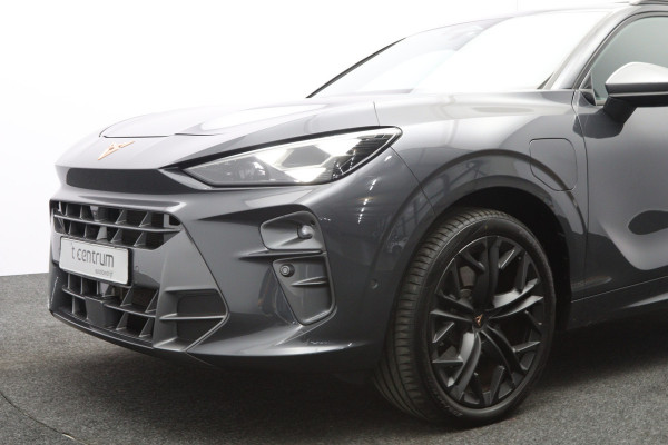 CUPRA Terramar 1.5 TSI e-Hybrid 272 PK VZ Performance PHEV, Panoramadak, Leder, Sennheiser Sound, 360 Camera, 20" LM