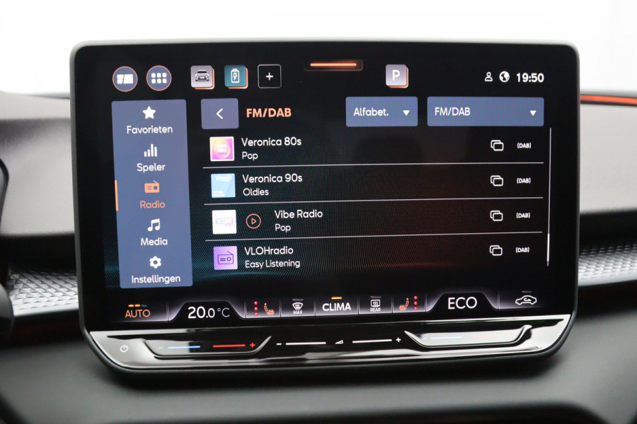CUPRA Terramar 1.5 TSI e-Hybrid 272 PK VZ Performance PHEV, Panoramadak, Leder, Sennheiser Sound, 360 Camera, 20" LM