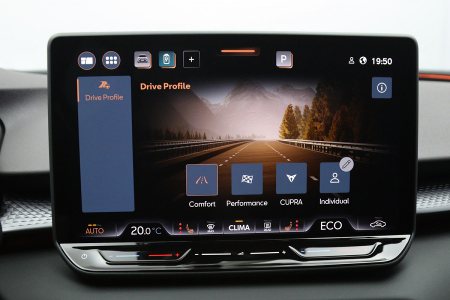 CUPRA Terramar 1.5 TSI e-Hybrid 272 PK VZ Performance PHEV, Panoramadak, Leder, Sennheiser Sound, 360 Camera, 20" LM