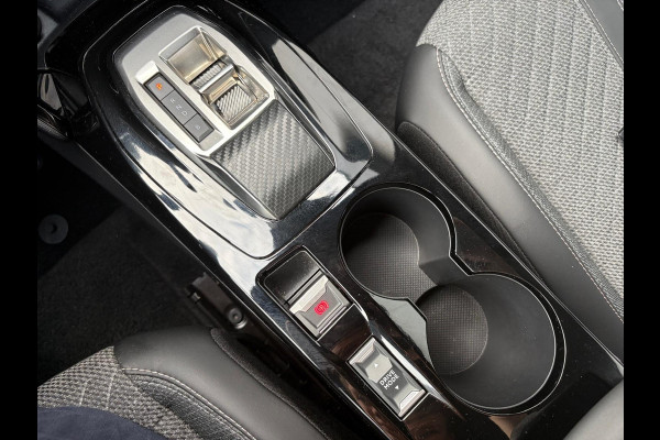 Peugeot e-2008 EV Allure 54 kWh Parkeerhulp/Carplay-Android/Warmtepomp/Cruise-control