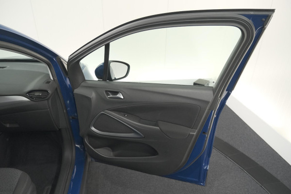 Opel Crossland X 1.2 Turbo 110 Online Edition | Trekhaak | Apple Carplay | Cruise Control | 16 Inch Lichtmetalen Velgen