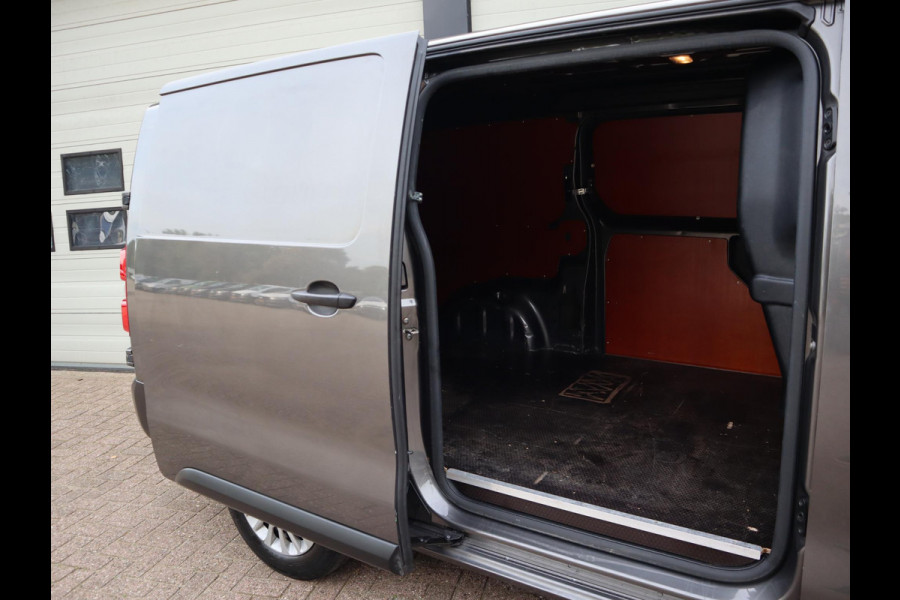 Toyota ProAce Worker 2.0 D 122pk Euro 6 - 2x Schuifdr -Camera
