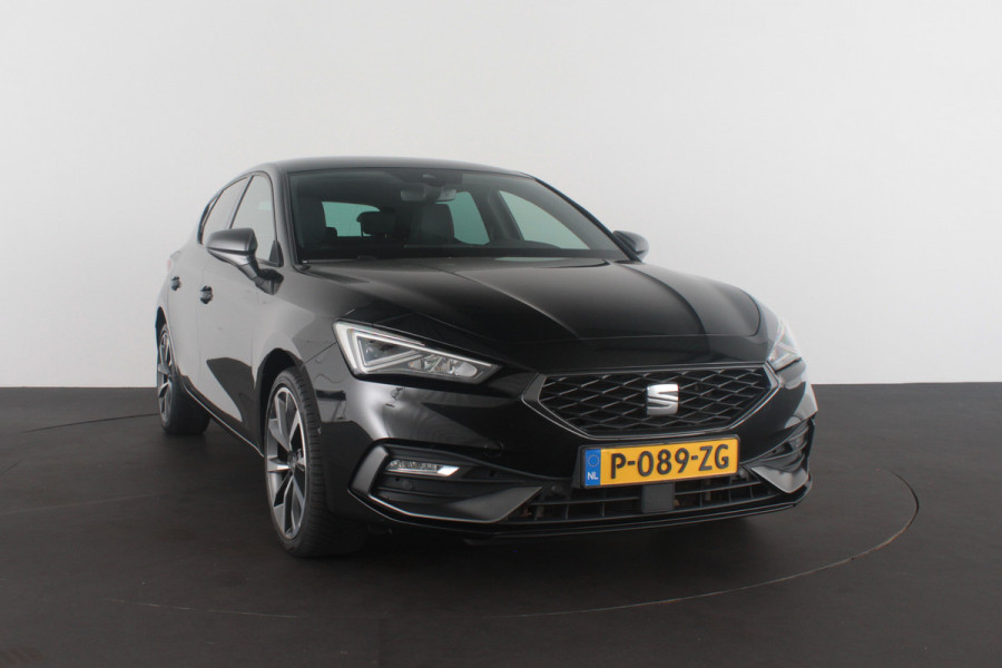 Seat Leon 1.4 TSI eHybrid PHEV FR > SOH 100%!/18inch/Winterpakket/Matrix-LED