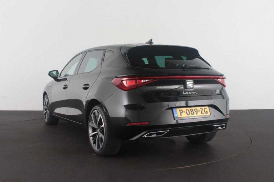 Seat Leon 1.4 TSI eHybrid PHEV FR > SOH 100%!/18inch/Winterpakket/Matrix-LED