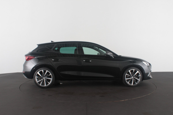 Seat Leon 1.4 TSI eHybrid PHEV FR > SOH 100%!/18inch/Winterpakket/Matrix-LED
