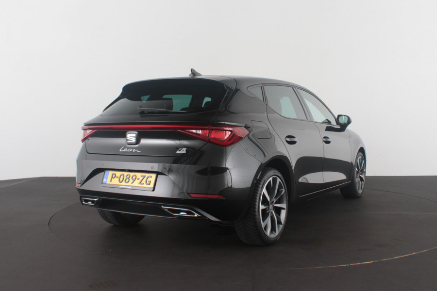 Seat Leon 1.4 TSI eHybrid PHEV FR > SOH 100%!/18inch/Winterpakket/Matrix-LED