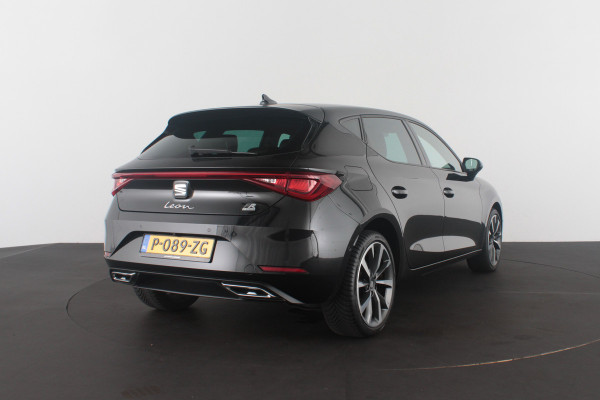 Seat Leon 1.4 TSI eHybrid PHEV FR > SOH 100%!/18inch/Winterpakket/Matrix-LED