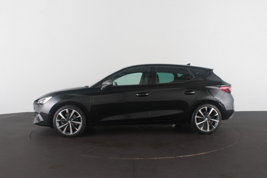 Seat Leon 1.4 TSI eHybrid PHEV FR > SOH 100%!/18inch/Winterpakket/Matrix-LED