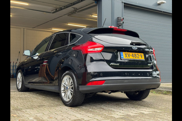 Ford Focus 1.0 Lease Edition / NWE DISTR.RIEM !! / VOORRUITVERW. / ALL-SEASON / CRUISE / BLUET. / CARPLAY / PRIVACY GLASS / '16 !