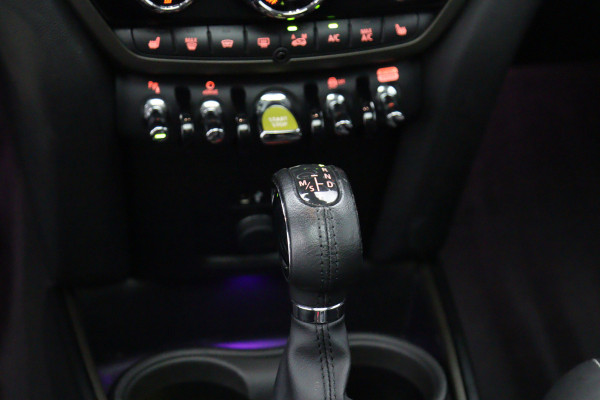 MINI Countryman 1.5 Cooper S E 220 PK PHEV ALL4 Classic, Panoramadak, LED, Head-Up