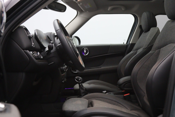 MINI Countryman 1.5 Cooper S E 220 PK PHEV ALL4 Classic, Panoramadak, LED, Head-Up