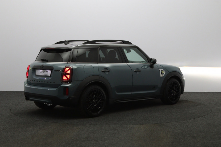 MINI Countryman 1.5 Cooper S E 220 PK PHEV ALL4 Classic, Panoramadak, LED, Head-Up