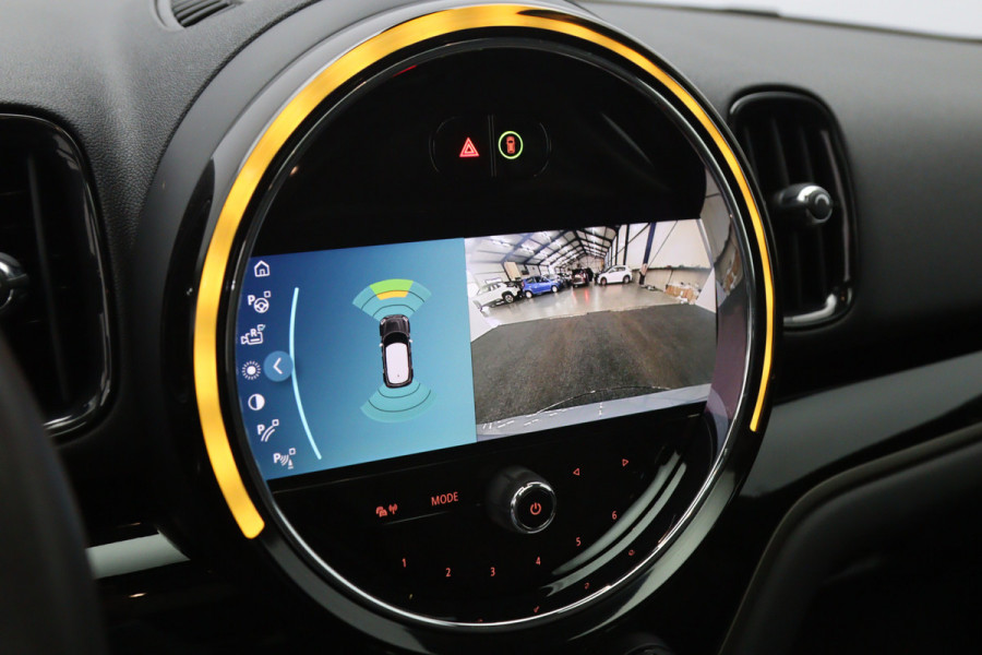 MINI Countryman 1.5 Cooper S E 220 PK PHEV ALL4 Classic, Panoramadak, LED, Head-Up
