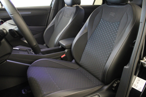 Volkswagen T-Roc 1.5 eTSI R-Line |Camera|Stoel/stuur verw.|