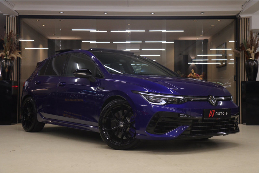 Volkswagen Golf 2.0 TSI R 4Motion AKRAP/PANO/HEADUP/IQ/H-K/BOMVOL