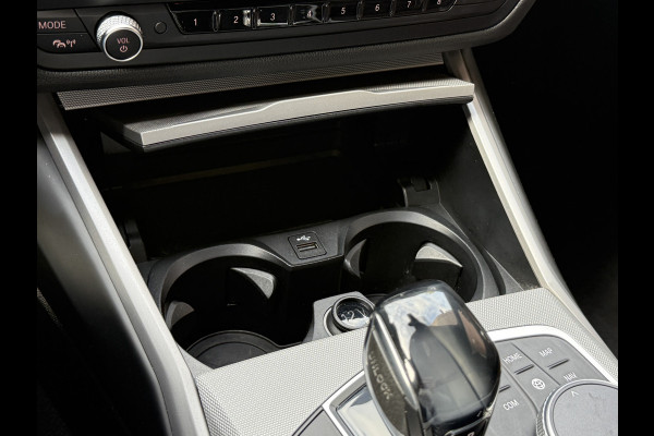 BMW 3 Serie Touring 330e Business Edition Plus | Vol leder | Elektr. trekhaak | Harman/Kardon