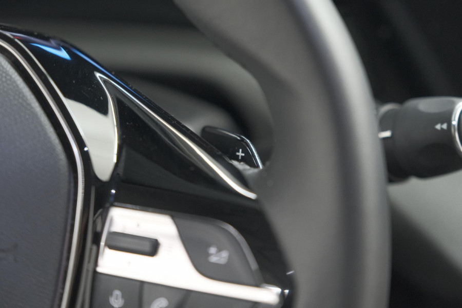 Peugeot 408 1.2 Hybrid 136 e-DCS6 Allure | 360 Camera | Adaptieve Cruise Control | Navigatie