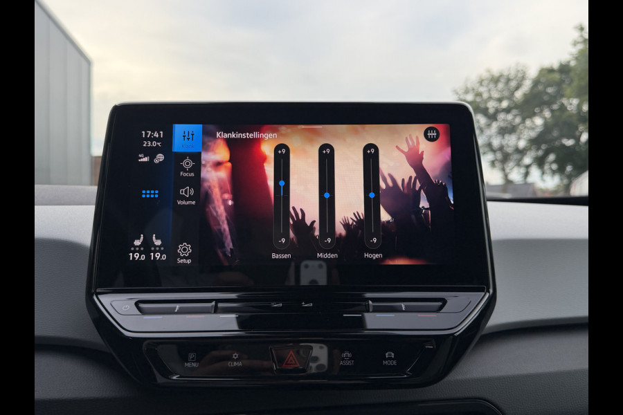 Volkswagen ID.3 First Plus 58 kWh Adap.Cruise Camera Carplay Sfeerverl Orig.NL 100% Elektrisch