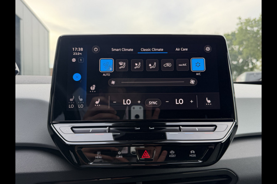 Volkswagen ID.3 First Plus 58 kWh Adap.Cruise Camera Carplay Sfeerverl Orig.NL 100% Elektrisch