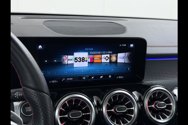 Mercedes-Benz EQB 250 AMG Night Line 7-Persoons Premium plus SOH 95% Panoramadak Adap.Cruise Head-Up Display Lmv 20" Elek.Stoelen+Memory+Verwarmd  Actieve park-assist Licht en zichtpakket Led Privacy Glas DAB 1e Eigenaar Dealeronderhouden Origineel Nederlandse Auto