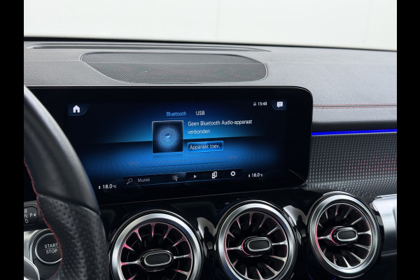 Mercedes-Benz EQB 250 AMG Night Line 7-Persoons Premium plus SOH 95% Panoramadak Adap.Cruise Head-Up Display Lmv 20" Elek.Stoelen+Memory+Verwarmd  Actieve park-assist Licht en zichtpakket Led Privacy Glas DAB 1e Eigenaar Dealeronderhouden Origineel Nederlandse Auto