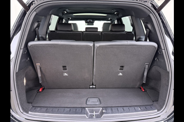 Mercedes-Benz EQB 250 AMG Night Line 7-Persoons Premium plus SOH 95% Panoramadak Adap.Cruise Head-Up Display Lmv 20" Elek.Stoelen+Memory+Verwarmd  Actieve park-assist Licht en zichtpakket Led Privacy Glas DAB 1e Eigenaar Dealeronderhouden Origineel Nederlandse Auto