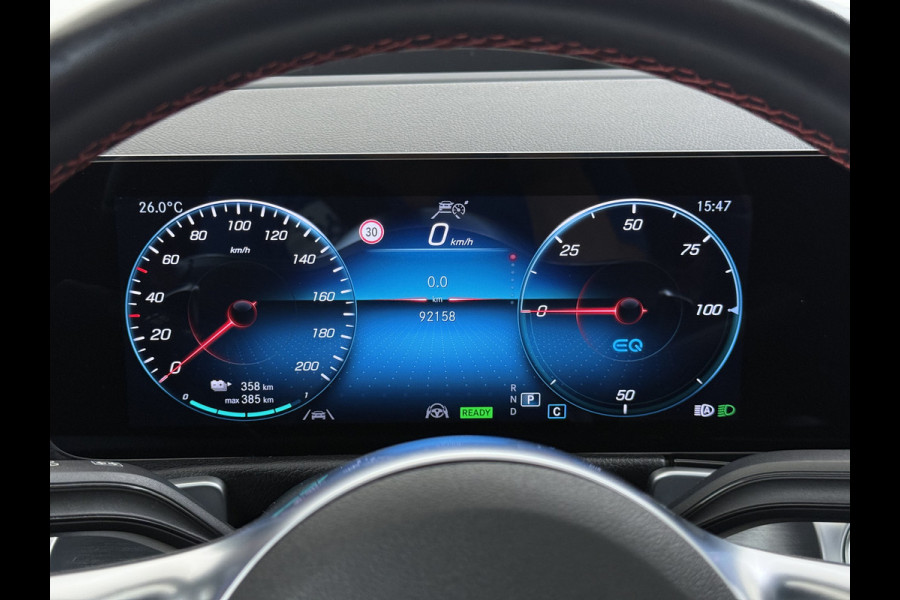 Mercedes-Benz EQB 250 AMG Night Line 7-Persoons Premium plus SOH 95% Panoramadak Adap.Cruise Head-Up Display Lmv 20" Elek.Stoelen+Memory+Verwarmd  Actieve park-assist Licht en zichtpakket Led Privacy Glas DAB 1e Eigenaar Dealeronderhouden Origineel Nederlandse Auto