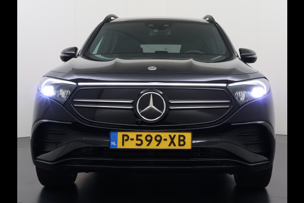 Mercedes-Benz EQB 250 AMG Night Line 7-Persoons Premium plus SOH 95% Panoramadak Adap.Cruise Head-Up Display Lmv 20" Elek.Stoelen+Memory+Verwarmd  Actieve park-assist Licht en zichtpakket Led Privacy Glas DAB 1e Eigenaar Dealeronderhouden Origineel Nederlandse Auto