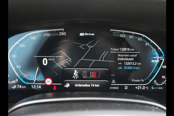 BMW 5 Serie Touring 530e Business Edition Plus | M-Pakket | Head-Up Display | LED-Laser | Camera | Sfeerverlichting | ACC | NL-Auto |