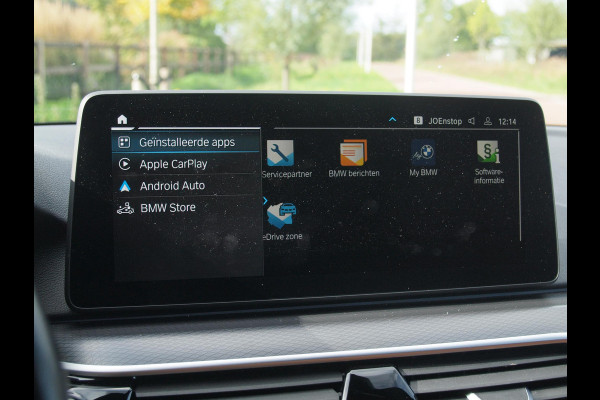 BMW 5 Serie Touring 530e Business Edition Plus | M-Pakket | Head-Up Display | LED-Laser | Camera | Sfeerverlichting | ACC | NL-Auto |