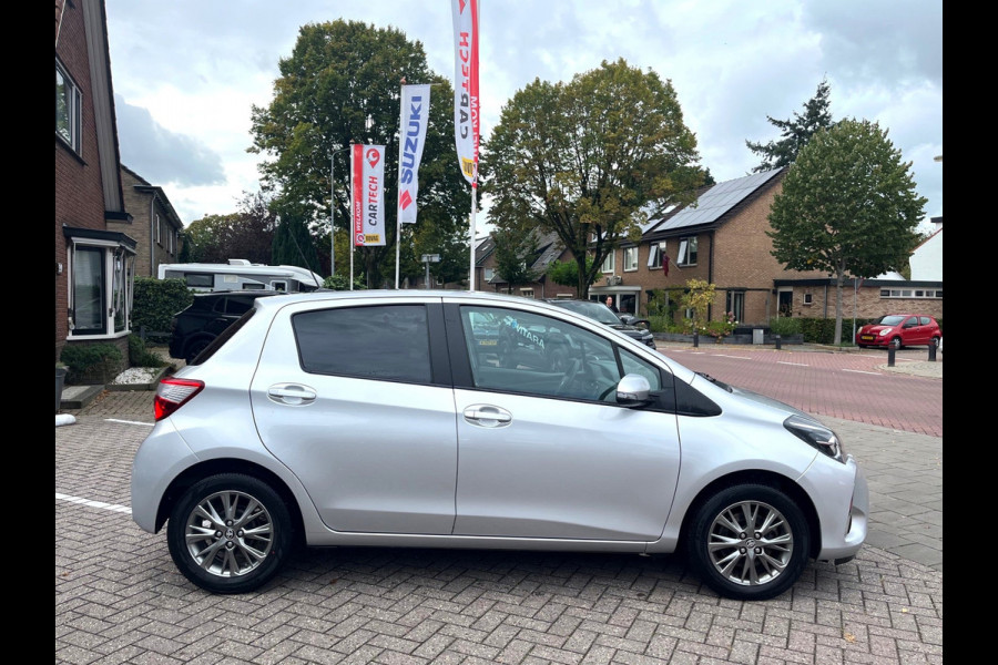 Toyota Yaris 1.5 VVT-i Dynamic Automaat, 16.000 km !