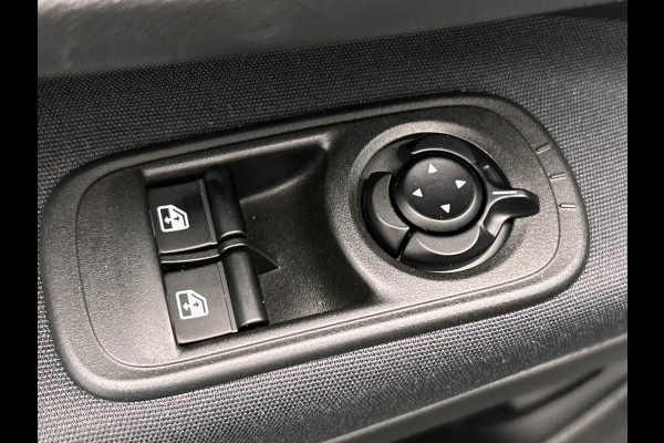 Fiat 500E Icon 24 kWh | Apple/Carplay | Lichtmetaal | Climate/Control | Cruise/Control | 1e Eigenaar