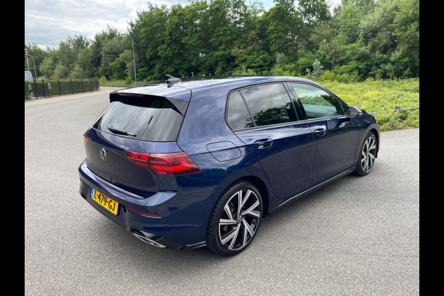 Volkswagen Golf 1.5 TSI R-Line Virtual Camra IQ Light Matrix LED