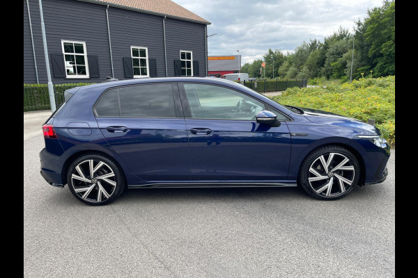 Volkswagen Golf 1.5 TSI R-Line Virtual Camra IQ Light Matrix LED
