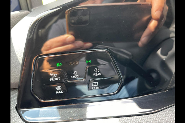 Volkswagen Golf 1.5 TSI R-Line Virtual Camra IQ Light Matrix LED